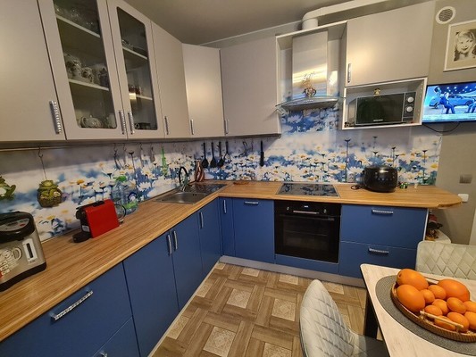 Продам двухкомнатную (2-комн.) квартиру, Парфёновская ул, 9к1, Санкт-Петербург г