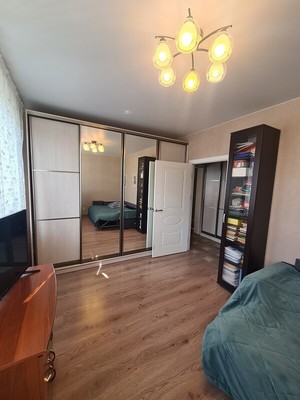 Продам двухкомнатную (2-комн.) квартиру, Парфёновская ул, 9к1, Санкт-Петербург г