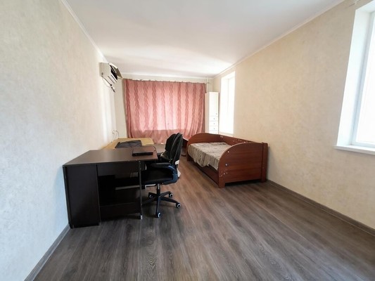 Продам двухкомнатную (2-комн.) квартиру, Андропова ул, 37, Ступино г
