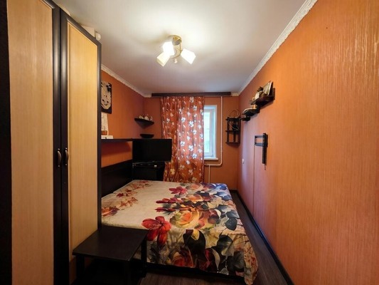 Продам двухкомнатную (2-комн.) квартиру, Андропова ул, 37, Ступино г