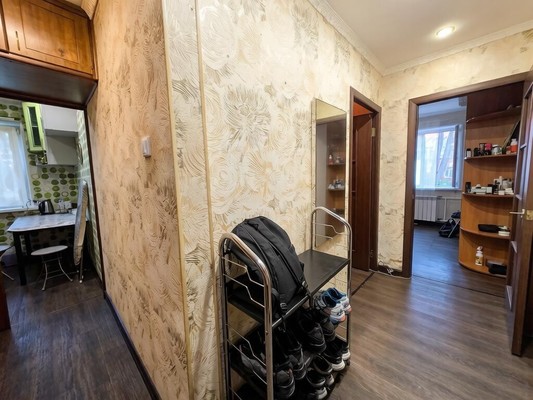Продам двухкомнатную (2-комн.) квартиру, Андропова ул, 37, Ступино г