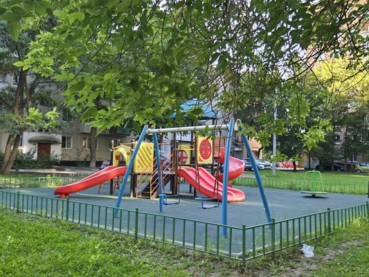 Продам двухкомнатную (2-комн.) квартиру, Андропова ул, 37, Ступино г