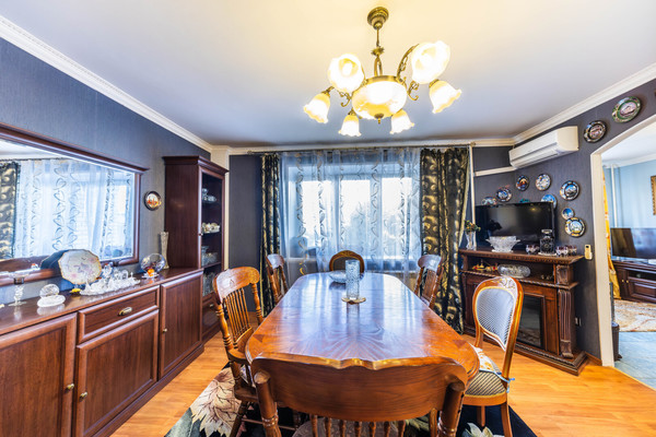 Продам трехкомнатную (3-комн.) квартиру, Комсомольский пр-кт, 19к1, Люберцы г