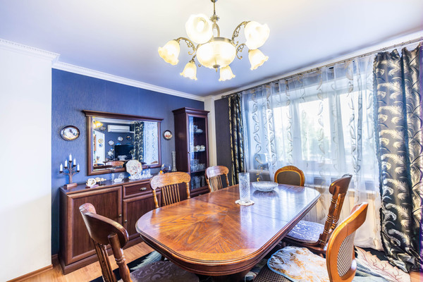 Продам трехкомнатную (3-комн.) квартиру, Комсомольский пр-кт, 19к1, Люберцы г