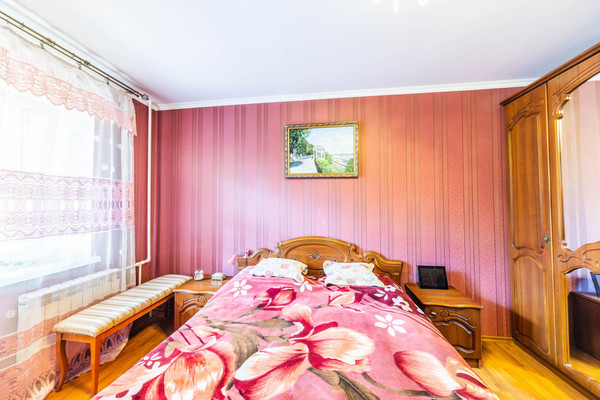 Продам трехкомнатную (3-комн.) квартиру, Комсомольский пр-кт, 19к1, Люберцы г