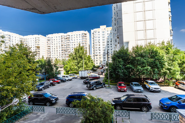 Продам трехкомнатную (3-комн.) квартиру, Комсомольский пр-кт, 19к1, Люберцы г