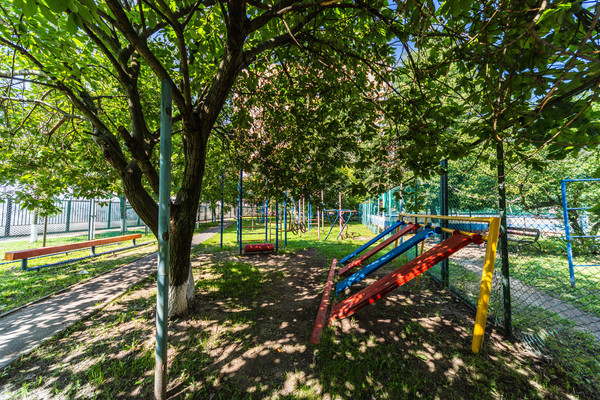Продам трехкомнатную (3-комн.) квартиру, Комсомольский пр-кт, 19к1, Люберцы г