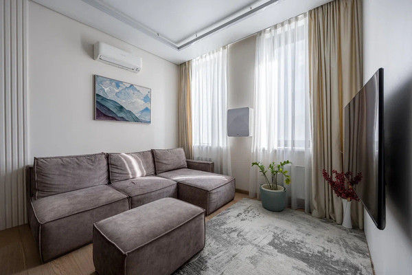 Продам двухкомнатную (2-комн.) квартиру, Шмитовский проезд, 39к1, Москва г