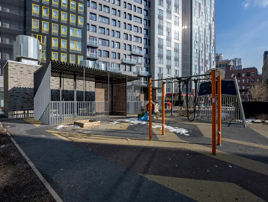 Продам двухкомнатную (2-комн.) квартиру, Шмитовский проезд, 39к1, Москва г