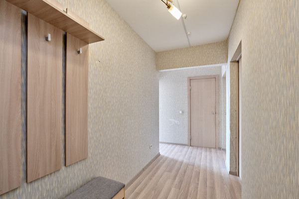 Продам двухкомнатную (2-комн.) квартиру, Стахановская ул, 1а, Пермь г