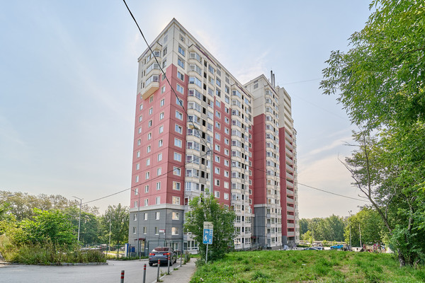 Продам двухкомнатную (2-комн.) квартиру, Стахановская ул, 1а, Пермь г