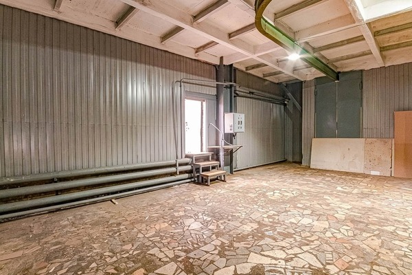 Сдам склад 1 500 м2, Екатерининский пр-кт, 3б, Санкт-Петербург г