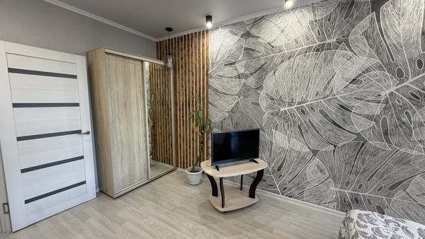 Продам однокомнатную (1-комн.) квартиру, Железнодорожная ул, 23к1, Краснодар г