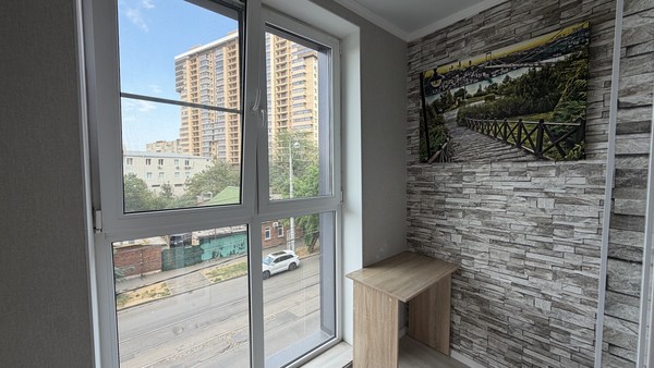 Продам однокомнатную (1-комн.) квартиру, Железнодорожная ул, 23к1, Краснодар г
