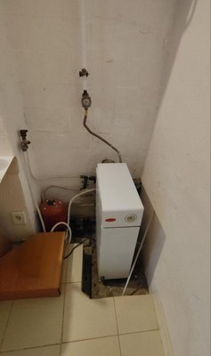 Продам однокомнатную (1-комн.) квартиру, Генерал-майора П.П.Яременко ул, 34, Симферополь г