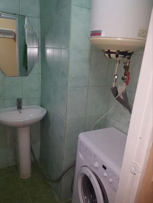 Продам однокомнатную (1-комн.) квартиру, Генерал-майора П.П.Яременко ул, 34, Симферополь г