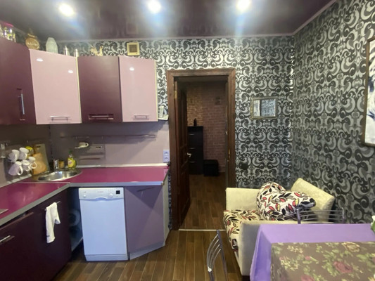 Продам двухкомнатную (2-комн.) квартиру, Комсомольская ул, 8, Монино рп