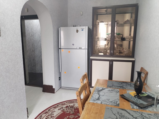Продам двухкомнатную (2-комн.) квартиру, Шаумяна ул, 63, Ростов-на-Дону г