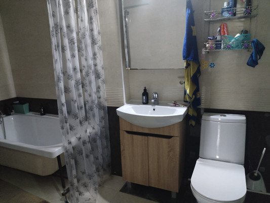 Продам двухкомнатную (2-комн.) квартиру, Шаумяна ул, 63, Ростов-на-Дону г