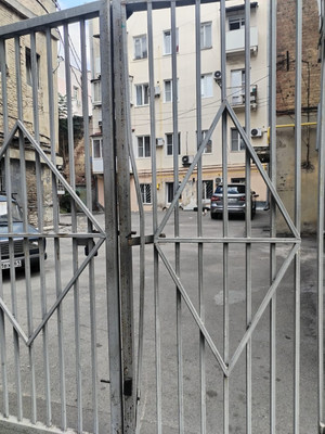 Продам двухкомнатную (2-комн.) квартиру, Шаумяна ул, 63, Ростов-на-Дону г