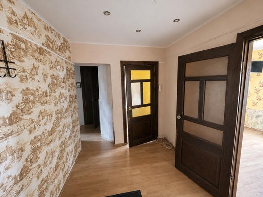 Продам трехкомнатную (3-комн.) квартиру, Полубоярова ул, 3, Наро-Фоминск г