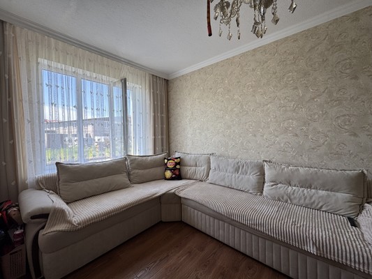 Продам однокомнатную (1-комн.) квартиру, 18, Мир п