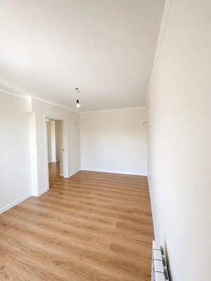 Продам трехкомнатную (3-комн.) квартиру, Чехова пр-кт, 56к37, Ростов-на-Дону г