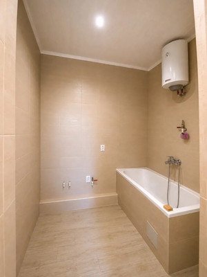 Продам трехкомнатную (3-комн.) квартиру, Чехова пр-кт, 56к37, Ростов-на-Дону г