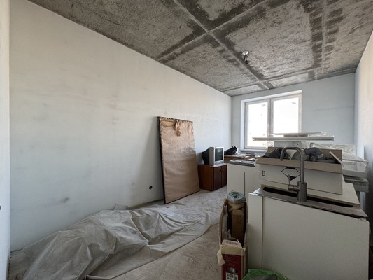 Продам трехкомнатную (3-комн.) квартиру, Вавиловых ул, 7к4, Санкт-Петербург г