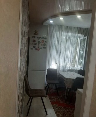 Продам двухкомнатную (2-комн.) квартиру, 1 мкр, 31, Красноперекопск г