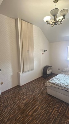 Продам двухкомнатную (2-комн.) квартиру, Курцовская ул, 17, Симферополь г