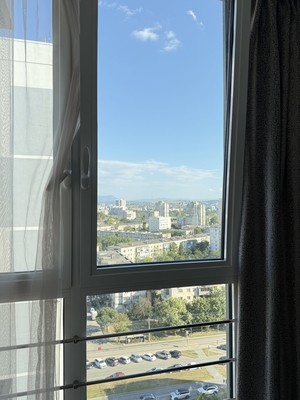 Продам двухкомнатную (2-комн.) квартиру, Никанорова ул, 4, Симферополь г