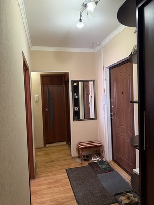 Продам двухкомнатную (2-комн.) квартиру, Назаровская ул, 4, Люберцы г