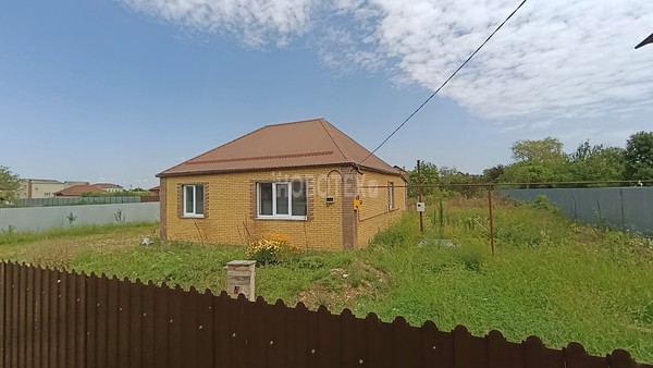 Продам дом, Лунная ул, 23, Апшеронск г, 0 км от города