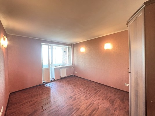 Продам трехкомнатную (3-комн.) квартиру, Советская (Климовск мкр.) ул, 10, Подольск г