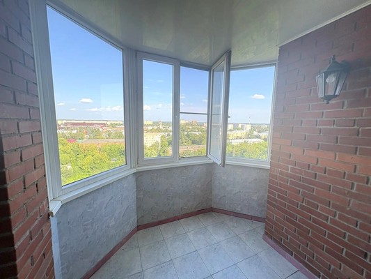 Продам трехкомнатную (3-комн.) квартиру, Советская (Климовск мкр.) ул, 10, Подольск г