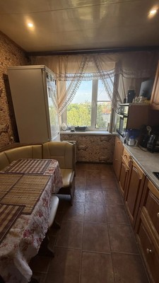Продам трехкомнатную (3-комн.) квартиру, Школьная ул, 39, Быково п