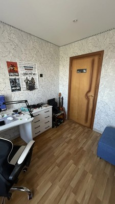 Продам трехкомнатную (3-комн.) квартиру, Школьная ул, 39, Быково п