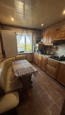 Продам трехкомнатную (3-комн.) квартиру, Школьная ул, 39, Быково п