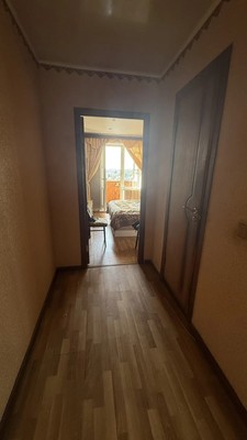 Продам трехкомнатную (3-комн.) квартиру, Школьная ул, 39, Быково п