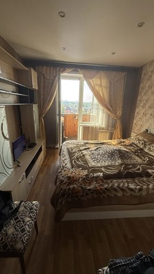 Продам трехкомнатную (3-комн.) квартиру, Школьная ул, 39, Быково п