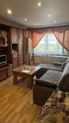 Продам трехкомнатную (3-комн.) квартиру, Школьная ул, 39, Быково п