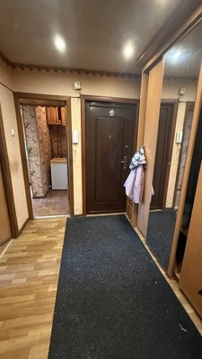 Продам трехкомнатную (3-комн.) квартиру, Школьная ул, 39, Быково п