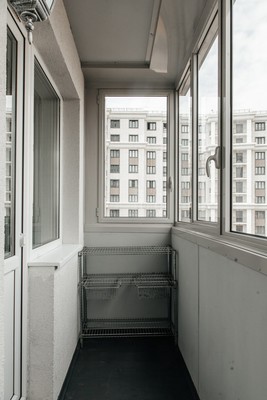 Продам двухкомнатную (2-комн.) квартиру, Смоленская ул, 18А, Санкт-Петербург г