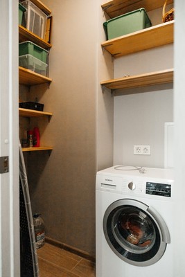 Продам двухкомнатную (2-комн.) квартиру, Смоленская ул, 18А, Санкт-Петербург г