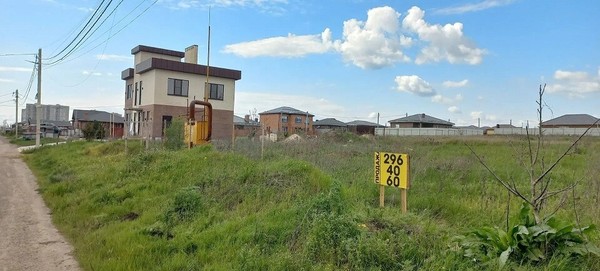 Продам участок 5 соток, ИЖС, 9/41, Камышеваха х, 0 км от города