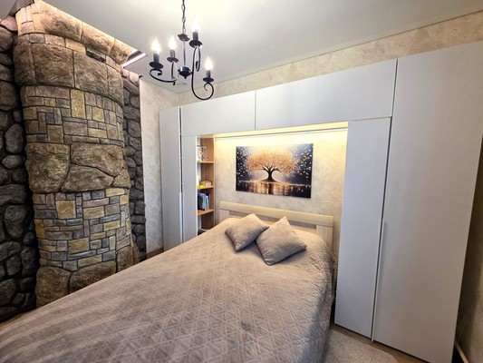 Продам трехкомнатную (3-комн.) квартиру, Лесная ул, 3, Костомукша г