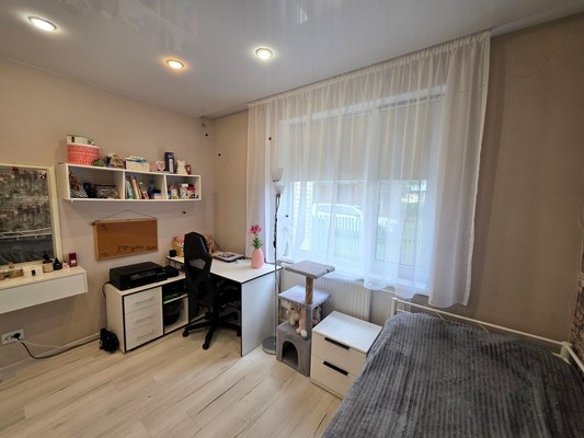 Продам трехкомнатную (3-комн.) квартиру, Лесная ул, 3, Костомукша г