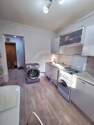 Продам однокомнатную (1-комн.) квартиру, Толбухина ул, 21, Казань г