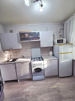 Продам однокомнатную (1-комн.) квартиру, Толбухина ул, 21, Казань г